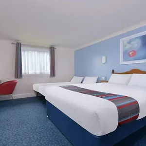 Travelodge Cardiff Airport *** Barry