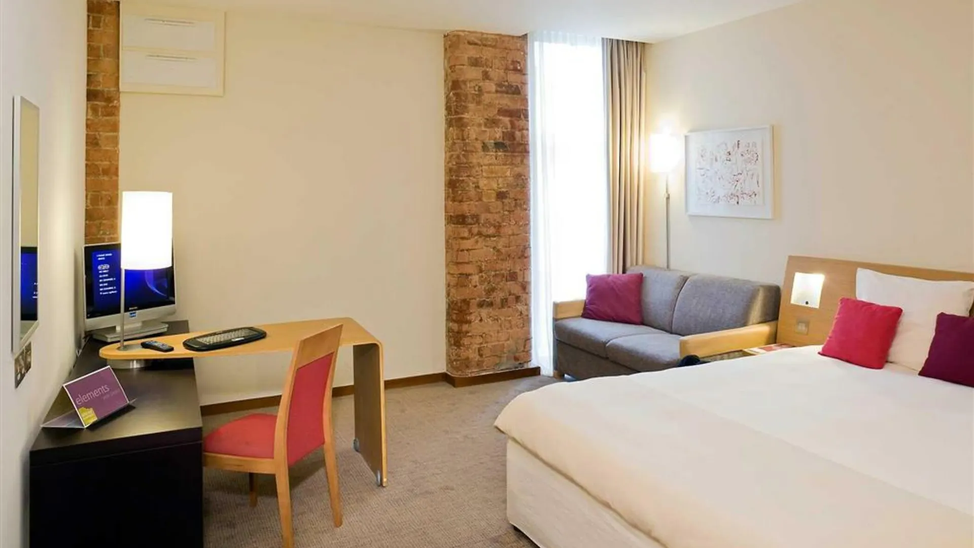 **** Hotel Novotel Cardiff Centre United Kingdom