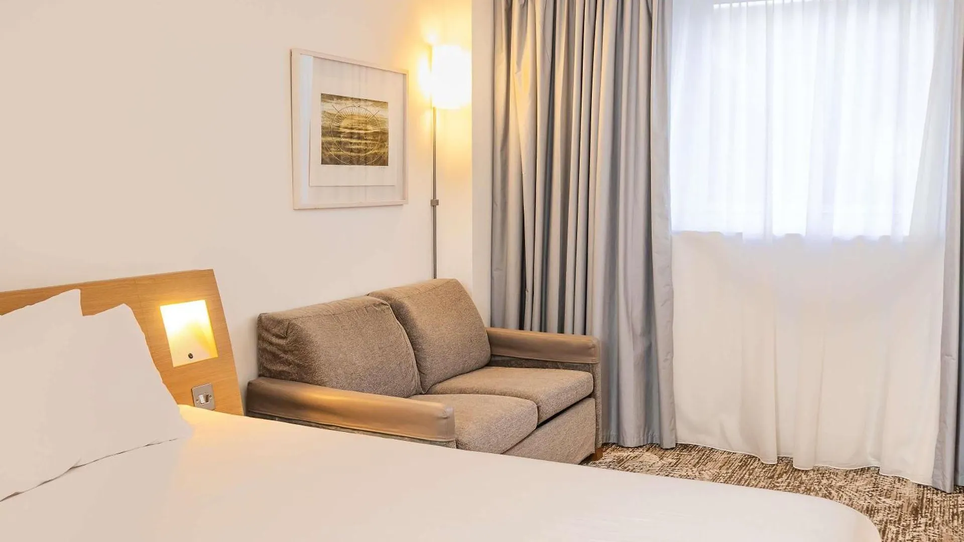 Hotel Novotel Cardiff Centre
