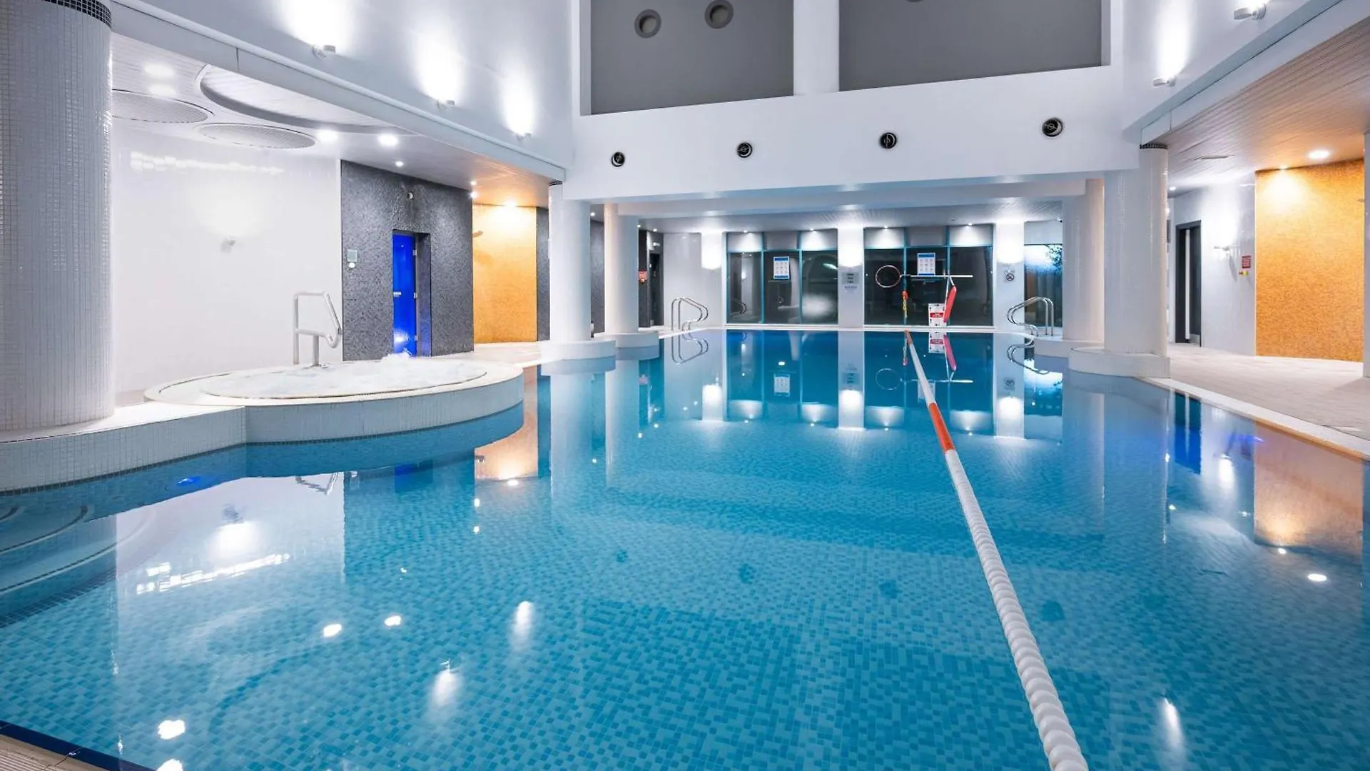 **** Hotel Novotel Cardiff Centre Storbritannien