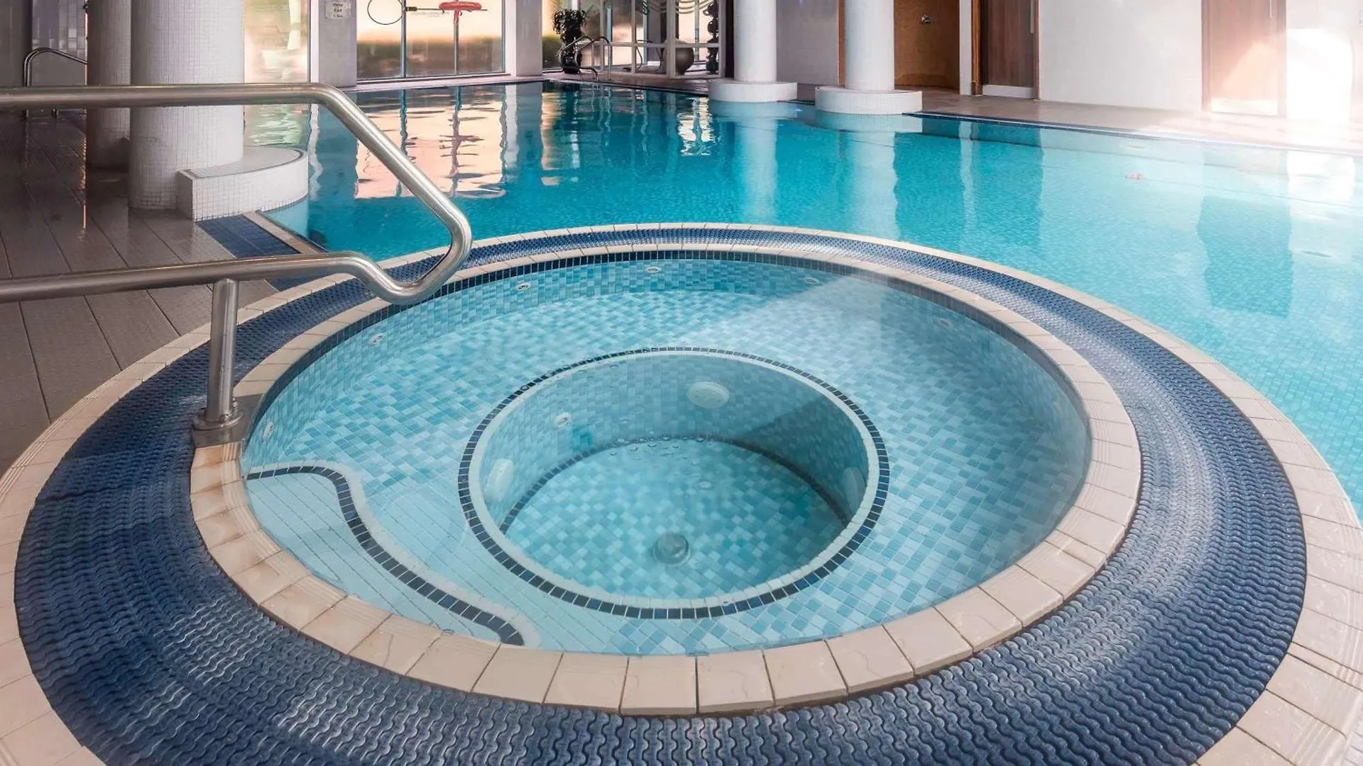Hotel Novotel Cardiff Centre