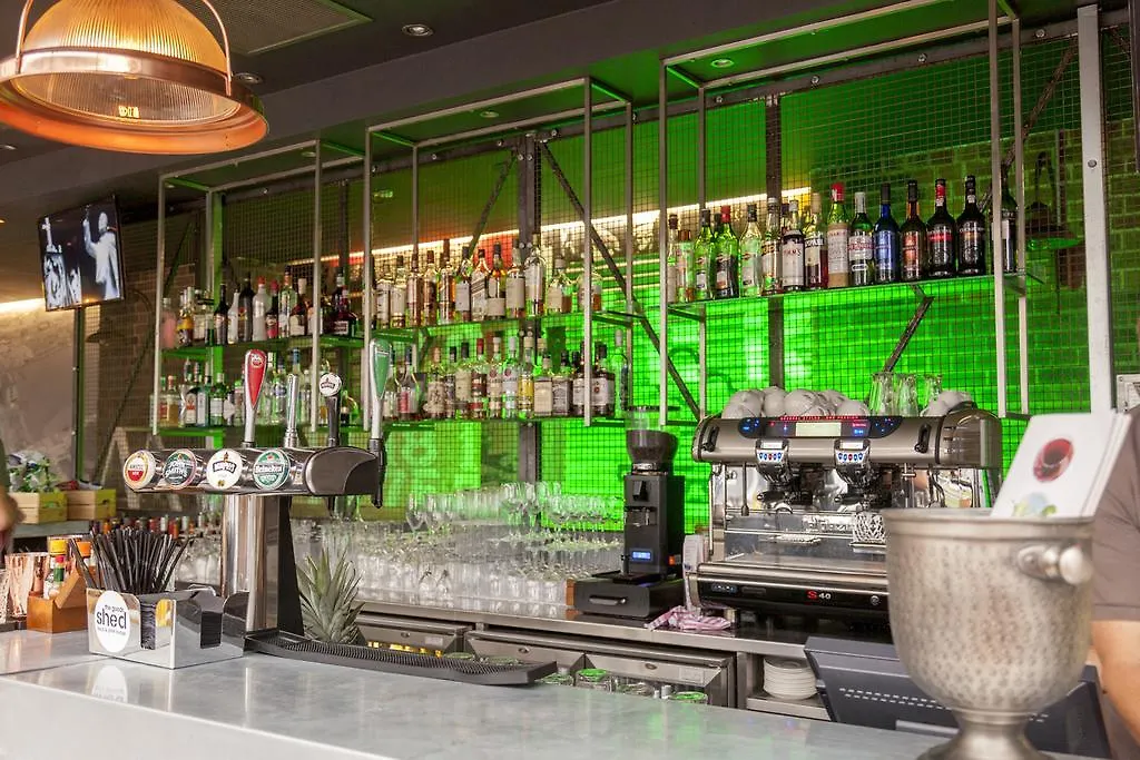 **** Hotel Novotel Cardiff Centre Storbritannien