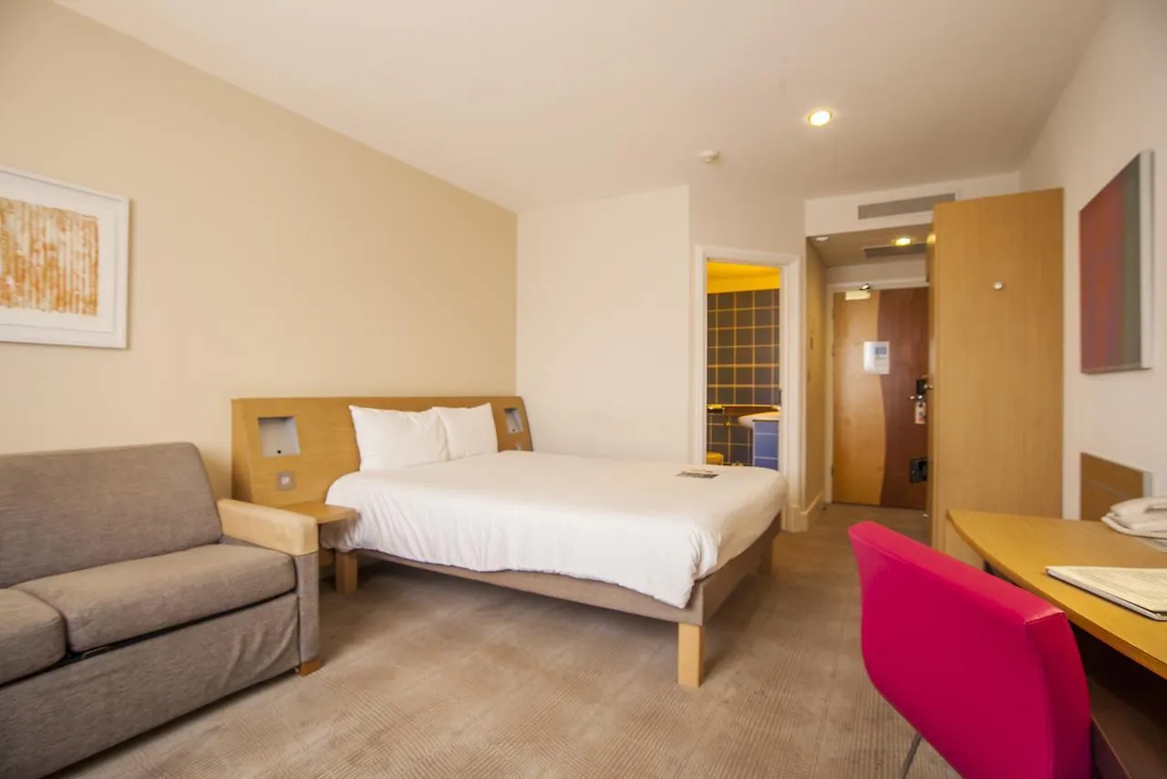 Novotel Cardiff Centre